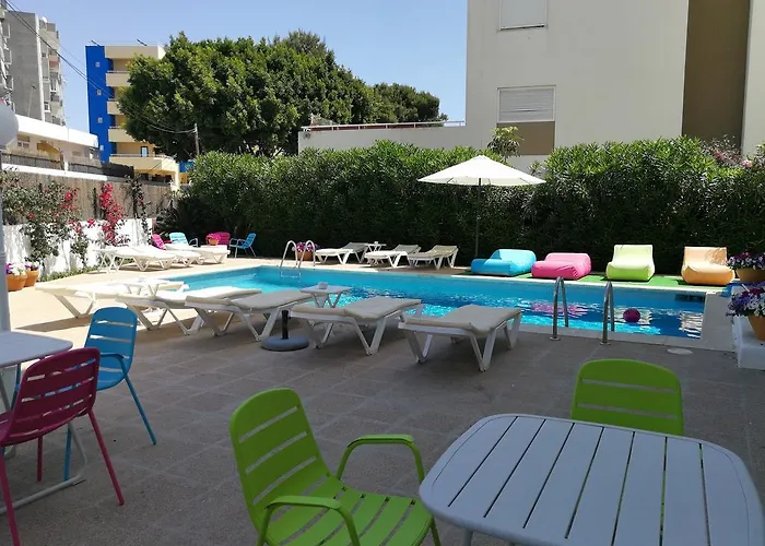 Apartamentos Es Canto (Adults Only)